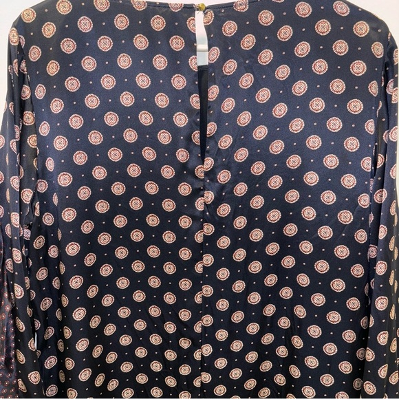 Banana Republic 100% Silk Foulard Long Sleeve Shift Mini Dress Blue Red Ruffle - Picture 12 of 15